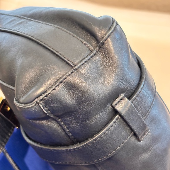 See by Chloé Erin Perforated Leather Shoulder Bag W/ Dustbag - Picture 8 of 16